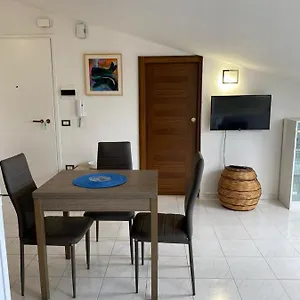 https://appartamento-a-pochi-passi-dalla-spiaggia.hotelsalgherosardinia.com