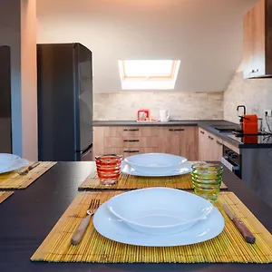 La Soffitta Dei Sogni 010059-lt-2481 Appartement