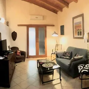 https://loft-apartment.taorminaitalyhotels.com
